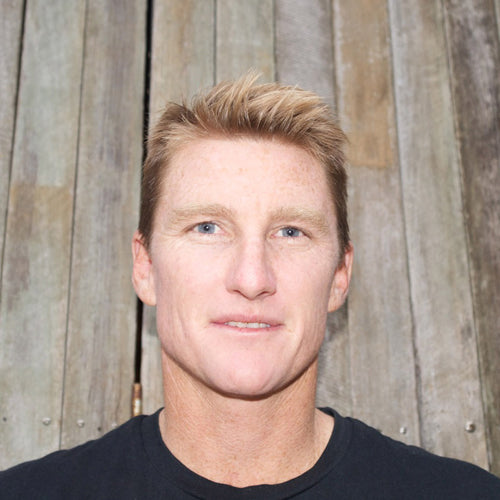 Justin Holland, Professional surfer